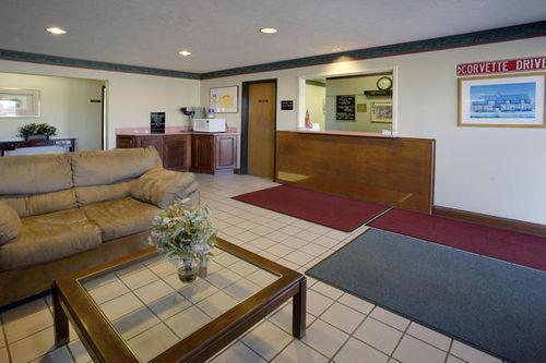Super 8 South By Wyndham Hotel Bowling Green Interior foto